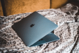 Gagner 2 000 € par mois en ligne depuis l’Afrique en 2025 : dropshipping, freelancing et crypto